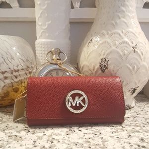 NWT MICHAEL Kors Flap Continental Leather Wallet
